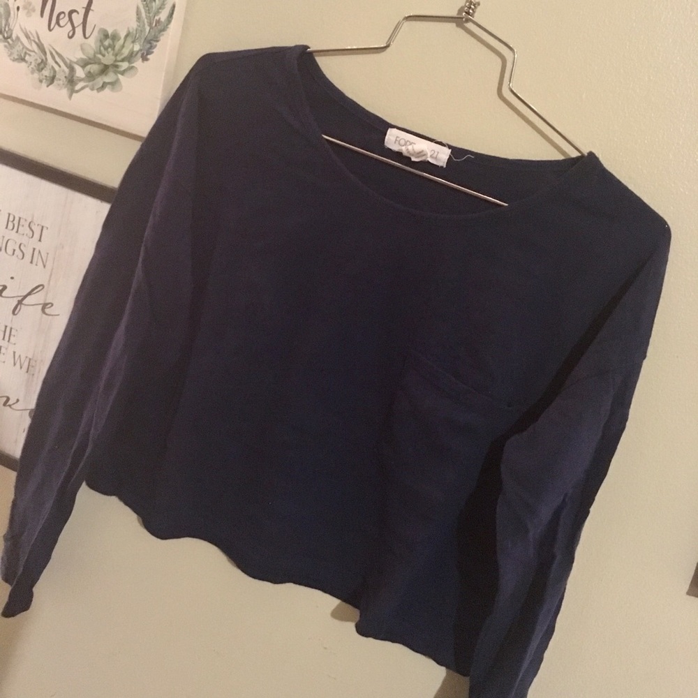 Navy blue pocket crop long sleeve